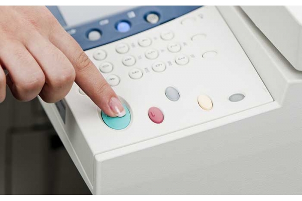 浅谈数码喷绘中UV喷墨墨水的应用